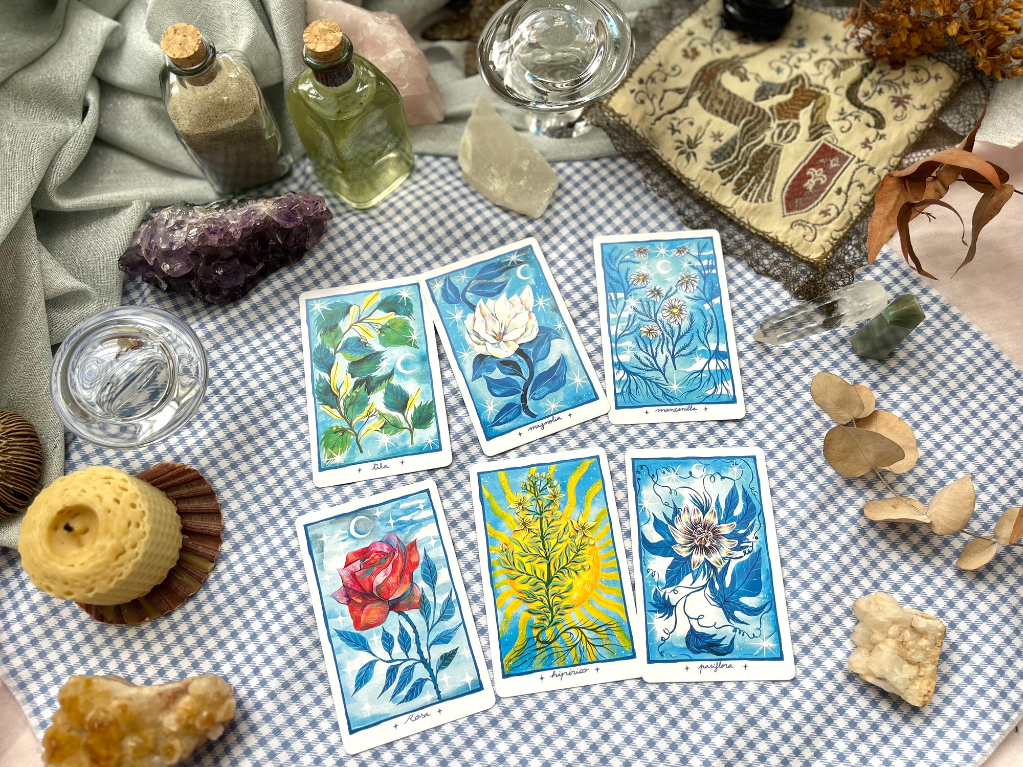 | | Pre-Order | | Los Campos Energéticos Oracle Deck - AVAILABLE SOON JOIN THE NEWSLETTER