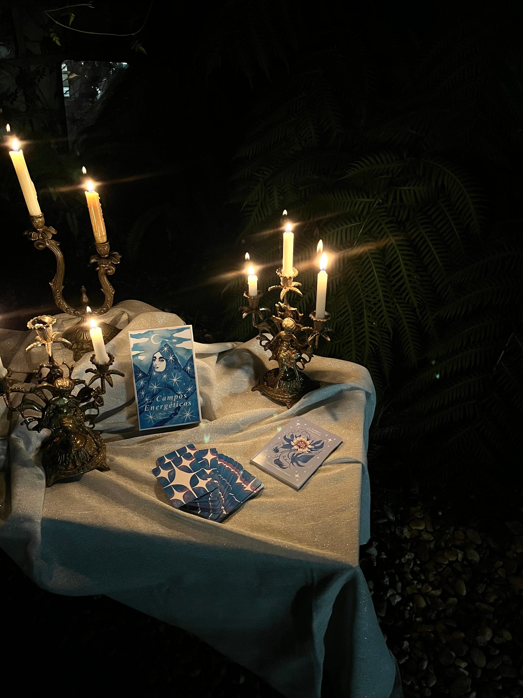 | | Pre-Order | | Los Campos Energéticos Oracle Deck - AVAILABLE SOON JOIN THE NEWSLETTER